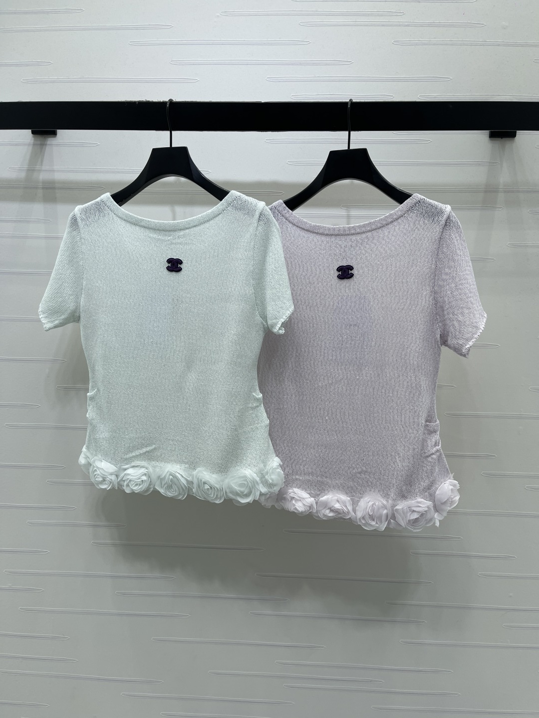 Women's short sleeves